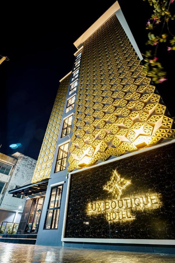 Lux Boutique Hotel Nonthaburi Exterior foto