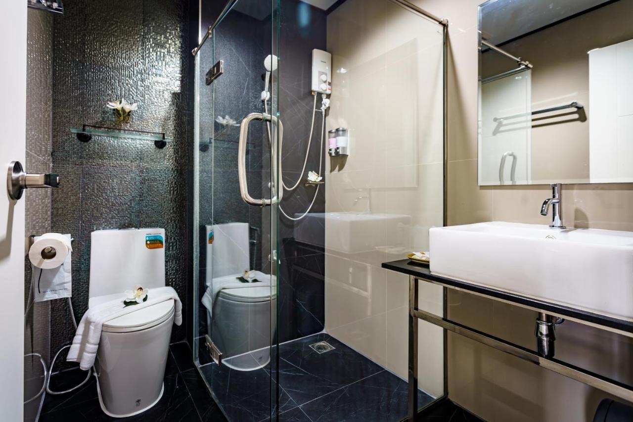 Lux Boutique Hotel Nonthaburi Exterior foto