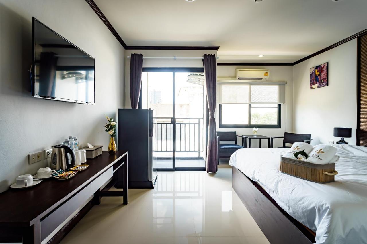 Lux Boutique Hotel Nonthaburi Exterior foto
