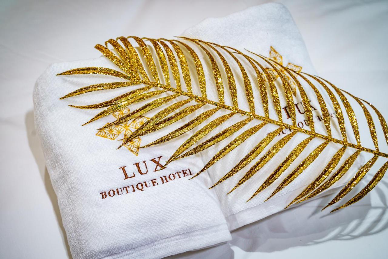 Lux Boutique Hotel Nonthaburi Exterior foto